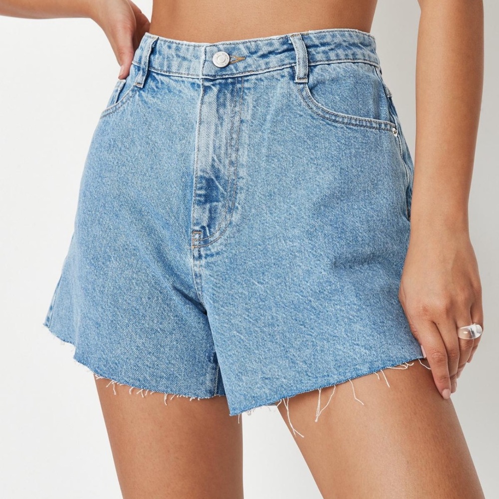 NWT Tall high waisted blue wash denim shorts